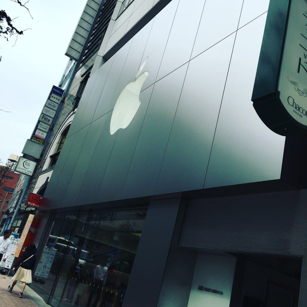 iPhoneのディスプレイ割れの修理のためにApple Store渋谷に行ってきました＾＾