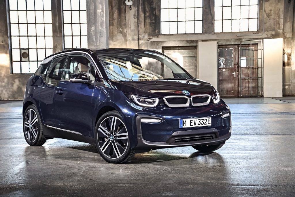 BMW i3がLCI！新車登録から8年/走行距離100,000km以内のバッテリー保証は嬉しいですね♪残念ながらスポーツモデル「i3s」は導入なし＞＜