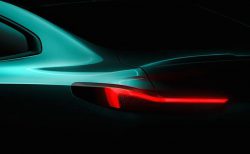 BMWから新型車２シリーズグランクーペ(F44)がようやく正式に１１月に初公開との発表でティザー画像公開♪