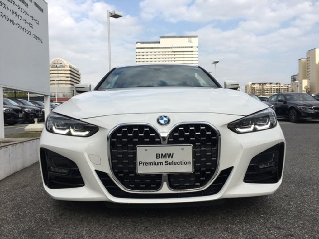新型BMW４シリーズクーペ420i Mスポーツの認定中古車が早くも登場！価格、お得感は？