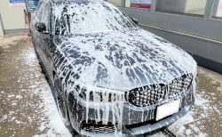 愛車BMW G31をセルフ手洗い洗車しました(^^)今年初洗車かも(^_^;)