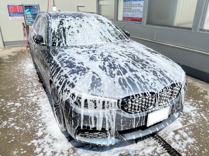 愛車BMW G31をセルフ手洗い洗車しました(^^)今年初洗車かも(^_^;)
