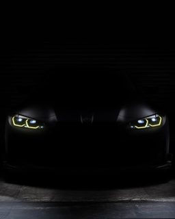 BMW最強のM4 CSLのBMW公式ティザー写真が公開されました！5/20にワールドプレミア！