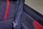 トヨタ純正GRシートベルトパッドカバーが硬かったのでやわらか素材のシートベルトパットに買い替えましたがコスパ最高(^^)【GR86パーツレビュー】